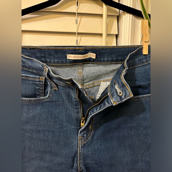 Levi’s Mile High Super Skinny Jeans - Picture 5 of 9